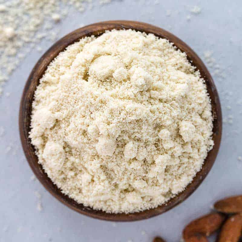 almond-flour-2-1200_900x